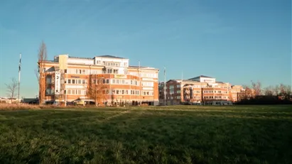 Trevlig kontorslokal i fastighet med bästa läget ut med ut med Tycho Hedens Väg