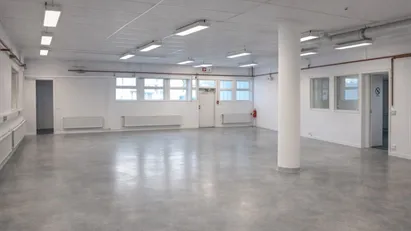 L A G E R / K O N T O R / P R O D U K T I O N