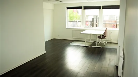 Shops for rent in Malmö City - photo 10