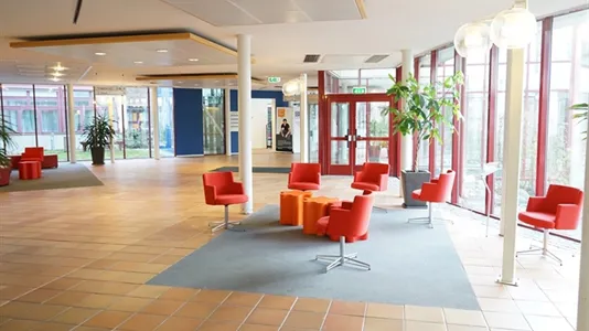 Office spaces for rent in Stockholm West - photo 2