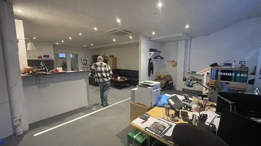 Office spaces for rent in Solna - photo 4