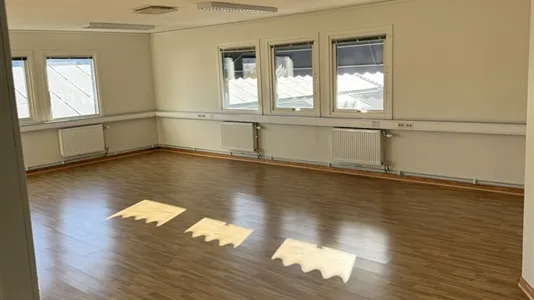 Office spaces for rent in Lerum - photo 6