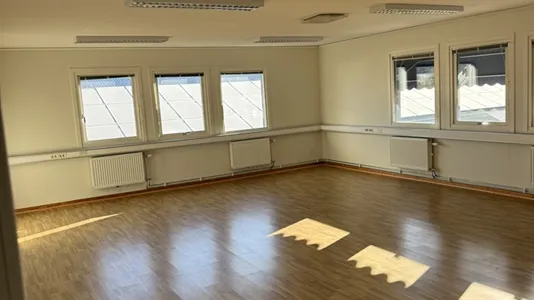 Office spaces for rent in Lerum - photo 7