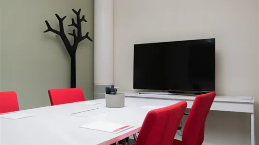 Office spaces for rent in Sollentuna - photo 4