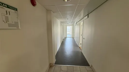 Office spaces for rent in Stockholm West - photo 9