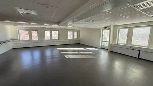 Office spaces for rent in Stockholm West - photo 1