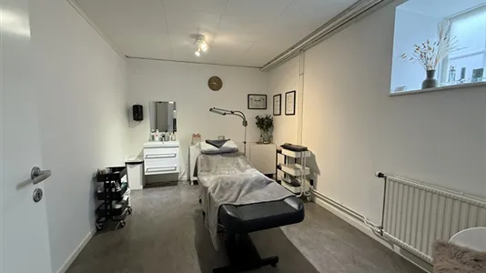 Shops for rent in Falun - photo 4