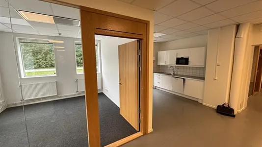 Office spaces for rent in Stockholm South - photo 3