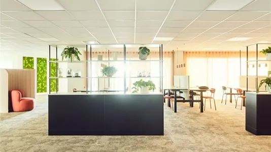 Office spaces for rent in Stockholm West - photo 4