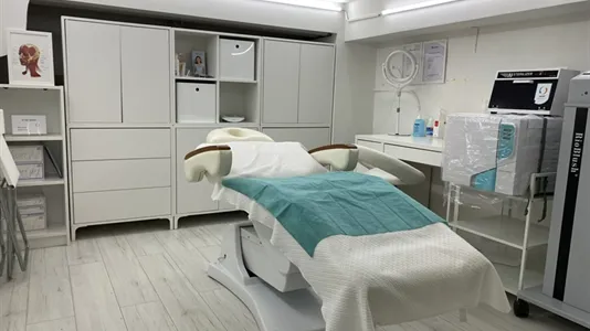 Clinics for sale in Vasastan - photo 4